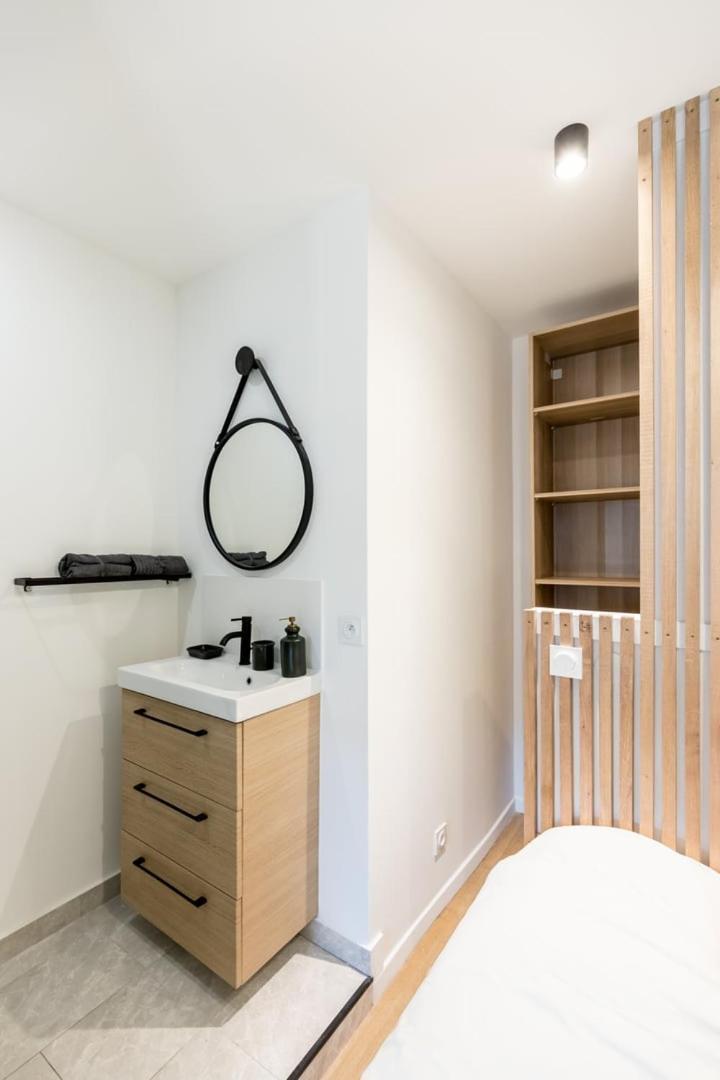 Apartment Charming 1 Bedroom In The Cours Julien | By Airnest Marseilles