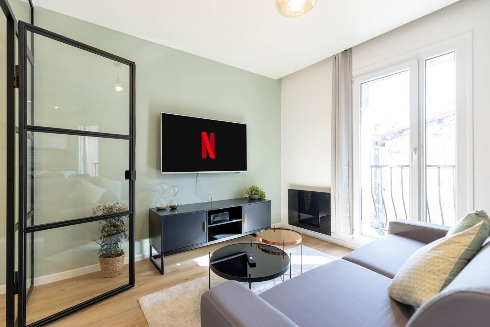 Charming 1 Bedroom In The Cours Julien | By Airnest Apartment